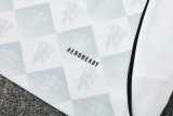 2025/26 Man Utd White Training Shorts Suit