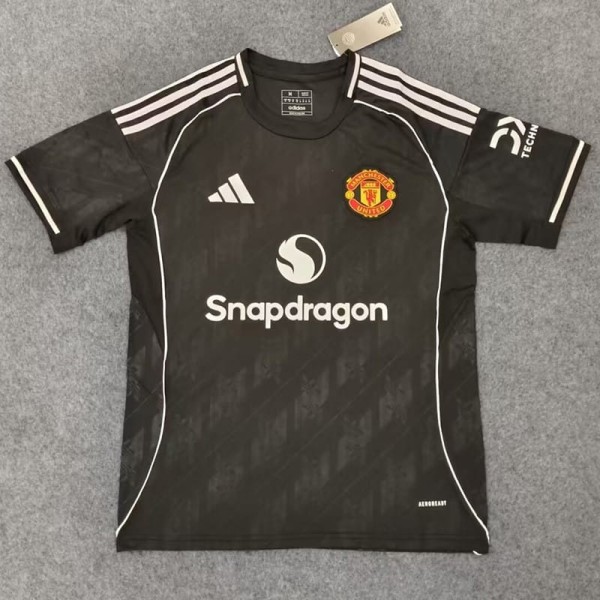 2025/26 Man Utd Training Shirts