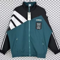 1995/96 LIV Black Green Windbreaker