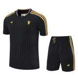2025/26 Man Utd Training Shorts Suit