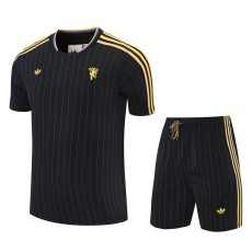 2025/26 Man Utd Training Shorts Suit