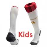 足球袜子 2026/27 Bayern Kids Home Kids Soccer Socks