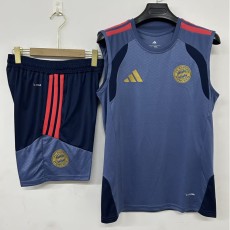 2026/27 Bayern Gray Training Shorts Suit