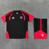 2026/27 Man Utd Black Training Shorts Suit
