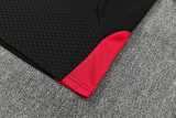 2026/27 Man Utd Black Training Shorts Suit