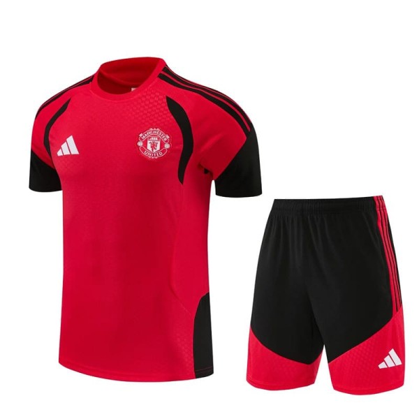 2026/27 Man Utd Red Training Shorts Suit