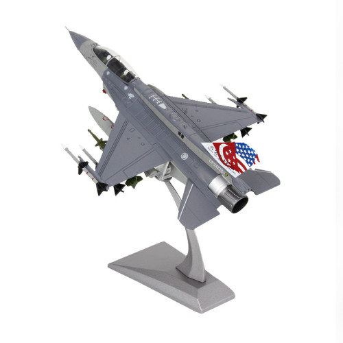 Classic Fighter Model   1: 72 American F16D Two-seater Fighter (Singapore Painting)  Alloy Model