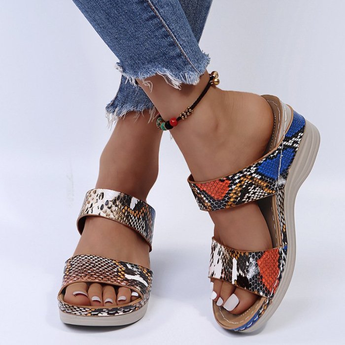 2022 🌹New Leopard Print Leather Wedge Soft Sole Sandals