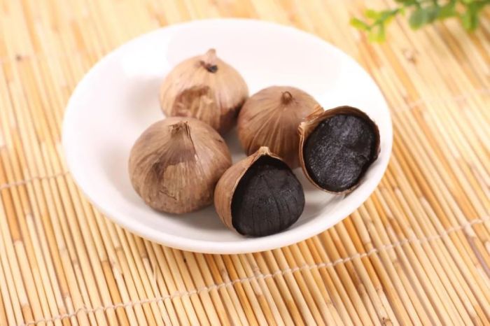 黑蒜 Tỏi đen