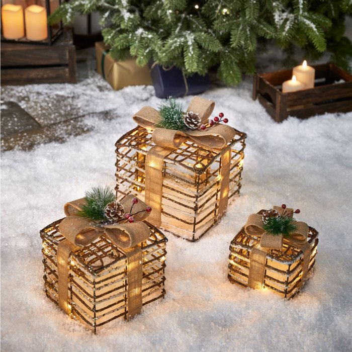 Christmas Presents Rattan Light Up Decorations (Set of 3)