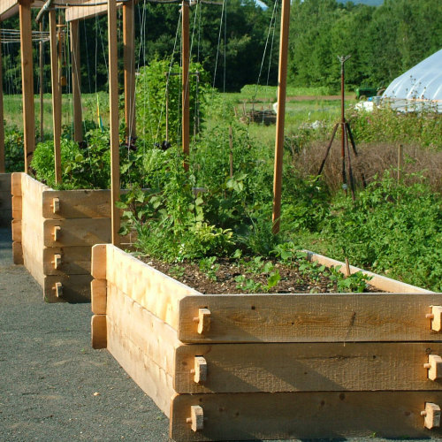 Farmstead Raised Garden Bed