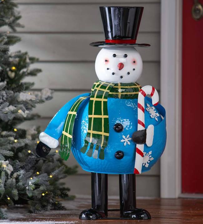Snowman Indoor/Outdoor Bobble Motion Metal Christmas Accent