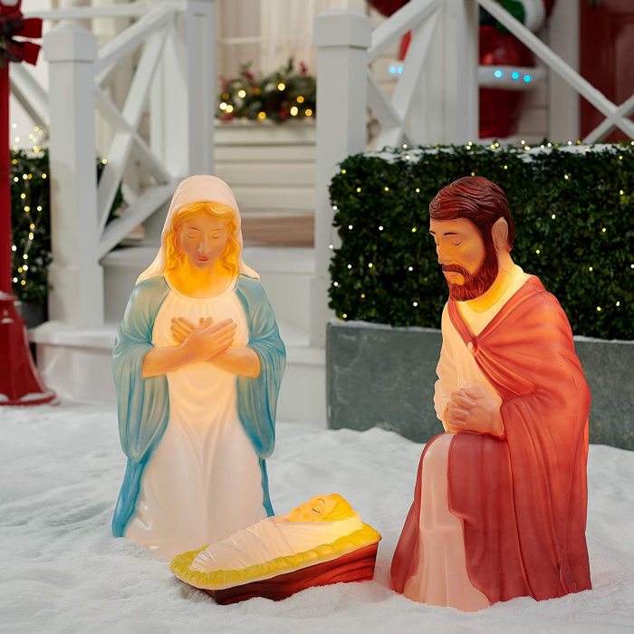 3 Piece Outdoor Nativity Scene Holy Family with Lights Holiday Decoration