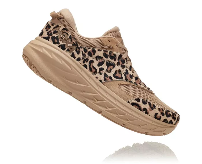 leopard hoka