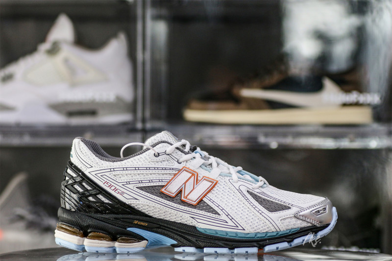 New Balance 1906R 'White Black Copper'