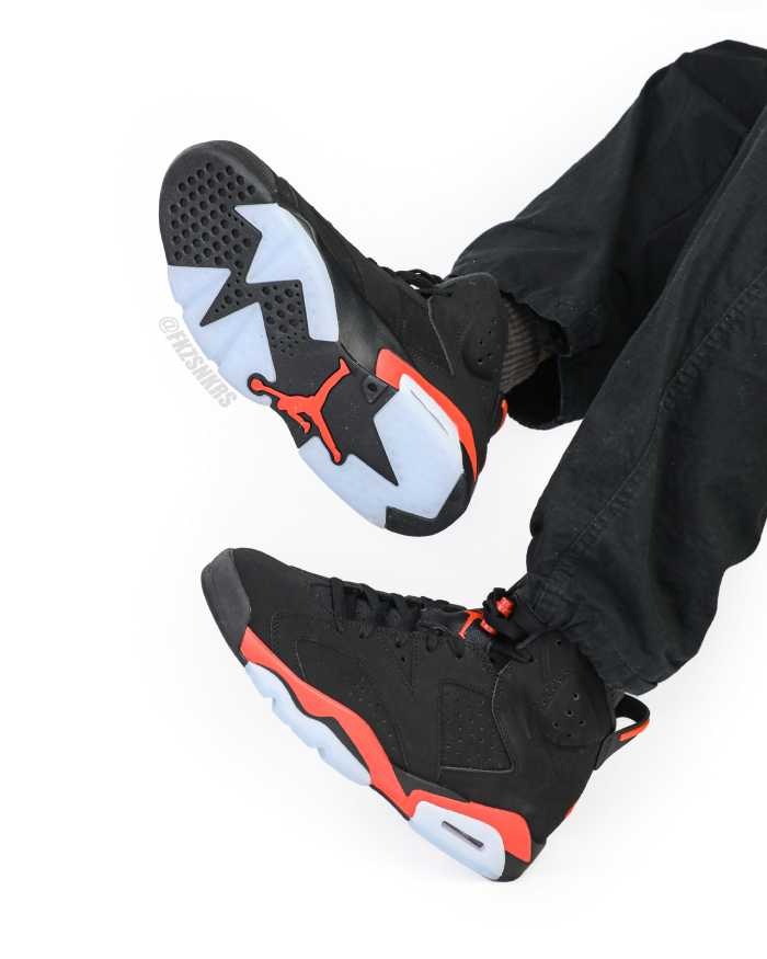 Air Jordan 6 Reverse Saleman Reverse Infrared 2026 (A1)