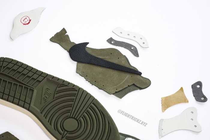 Travis Scott x Air Jordan 1 ' Medium Olive' GS（A1）
