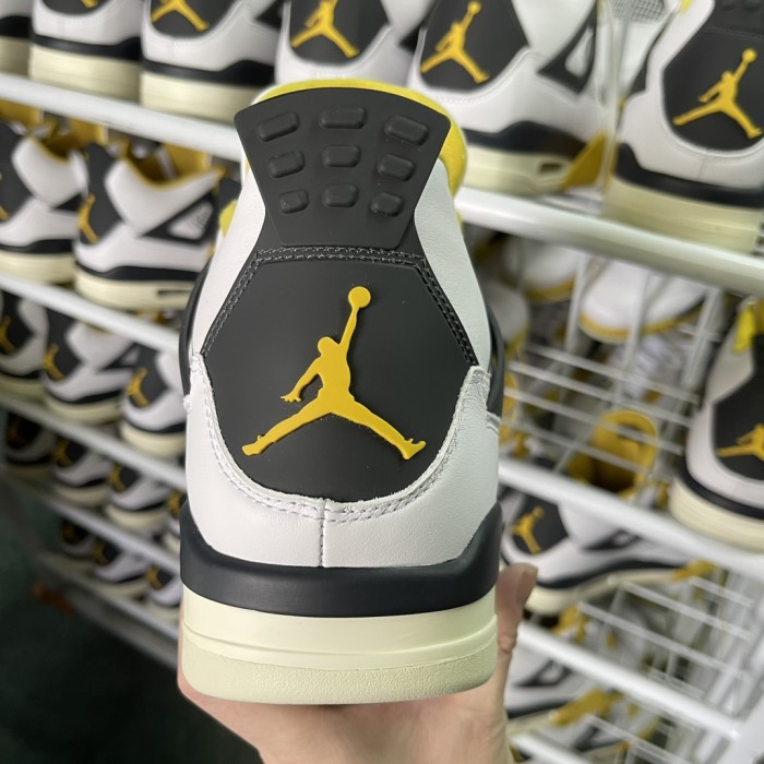 Air Jordan 4 “Vivid Sulfur” 2024（A1）