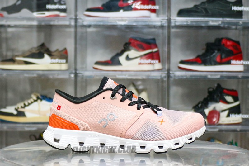 On Cloud X 3 Rose Sand
