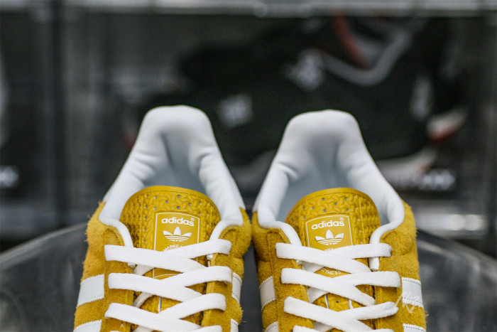 Adidas Gazelle Indoor Orange Peel White