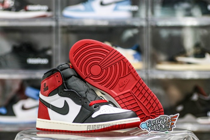 Air Jordan 1  Retro High OG Black Toe Reimagined（A1）