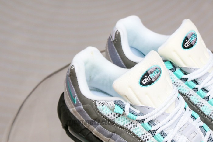 Nike Air Max 95 Hyper Turquoise