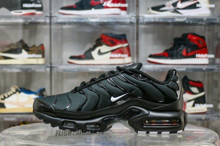Nike Air Max Plus Multi Swoosh Black Crimson
