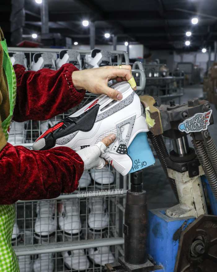 US Warehouse:Air Jordan 4 Retro OG 'White Cement' 2025 ( A1)