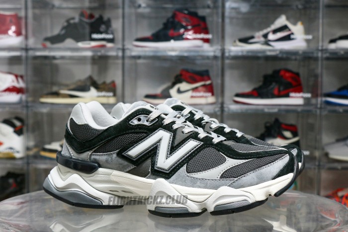 New Balance 9060 Black Grey 2025