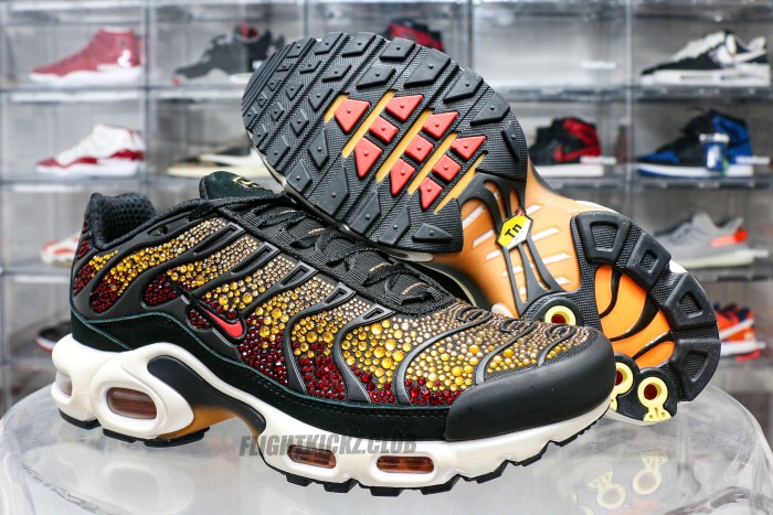 Swarovski X Wmns Air Max Plus Sunset