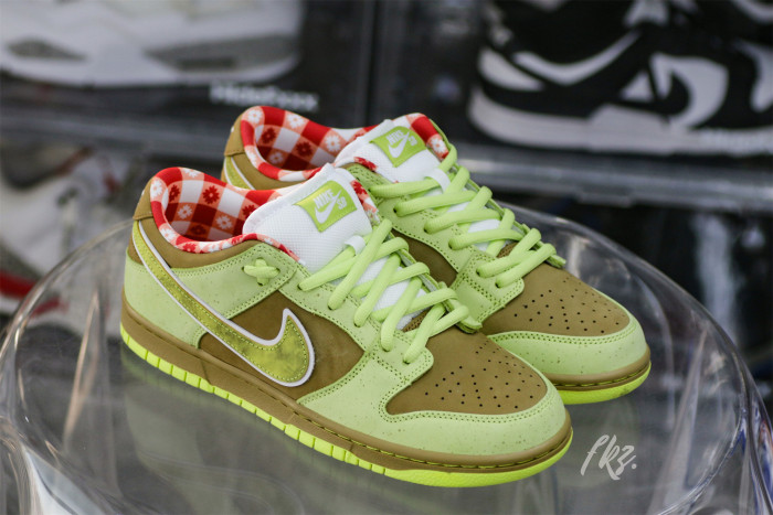 Nike SB Dunk Low Dunk Lobster Green Brown 