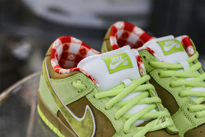 Nike SB Dunk Low Dunk Lobster Green Brown 