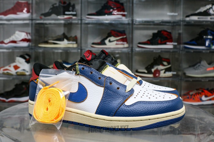 Air Jordan 1 Retro Low OG Summit White GS