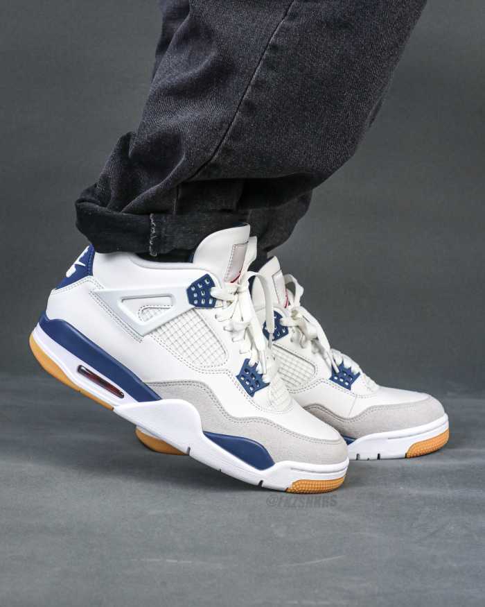 Nike SB x Air Jordan 4 “Navy Blue” 2025（A1）