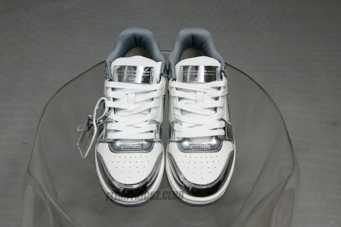 Off-White Out Of Office Low-Top Patent sneaker 'Silver White'