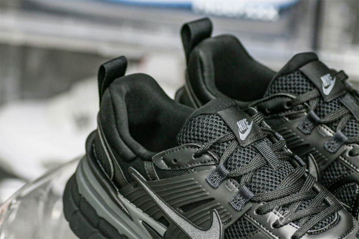 Nike V2K Run Black Dark Smoke Grey