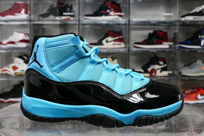 Air Jordan 11 Retro Black and blue