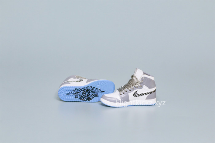Mini Sneaker Di0r x Air Jordan 1 High 3D keychain