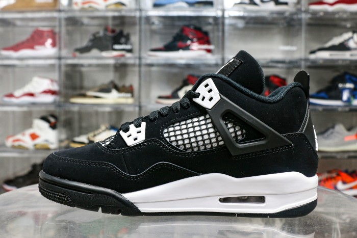 Air Jordan 4 “White Thunder” 2024 (GS)