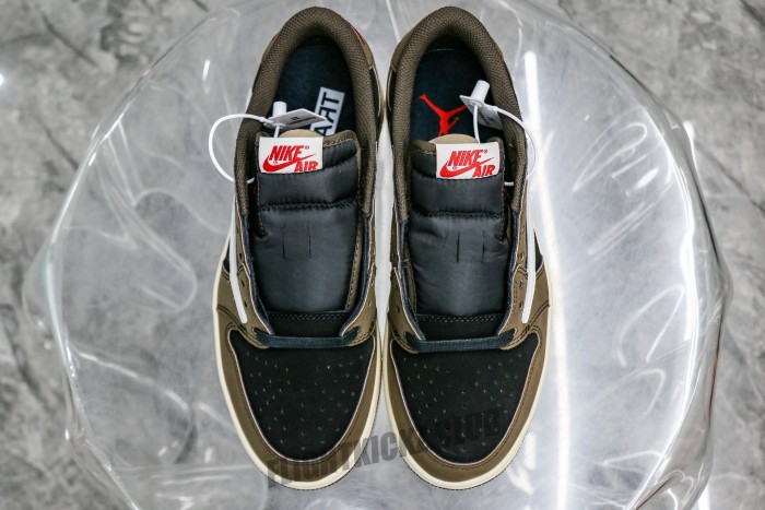 Travis Scott X Air Jordan 1 Low 'Cactus Jack'（A2 Batch)