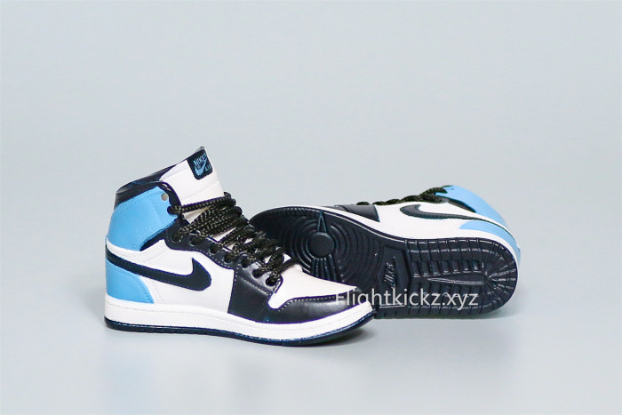Mini Sneaker Air Jordan 1 UNC Obsdian 3D keychain