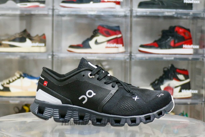 On Cloud X 3 Black