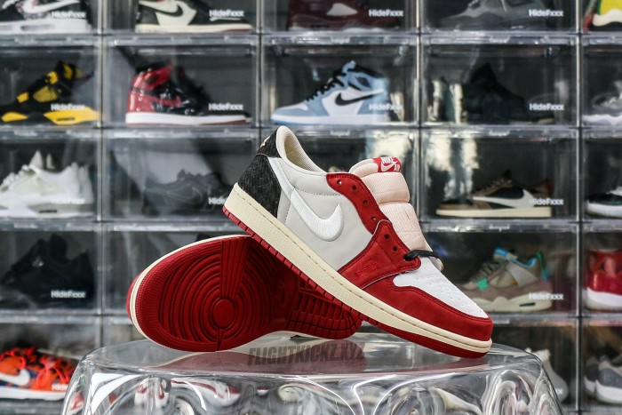 Trophy Room X Jordan 1 Retro Low OG SP 'Home' 2024（A1）