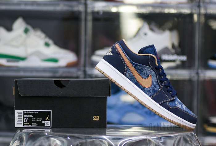 Air Jordan 1 Low SE Denim
