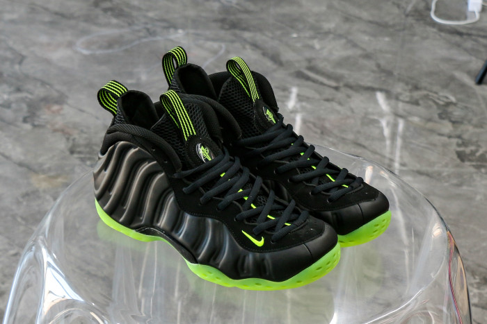 Nike Air Foamposite One Black Volt 2025（A1）