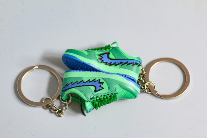 Mini sneaker Grateful Dead x Nike SB Dunk Low Green 3D keychain
