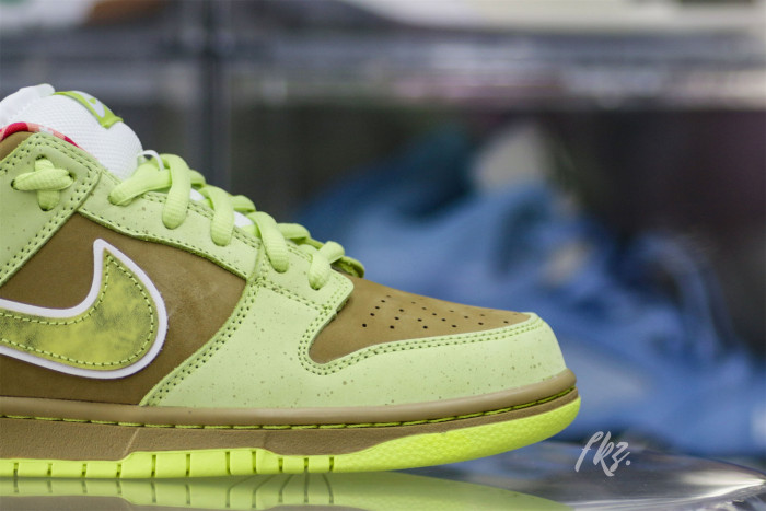 Nike SB Dunk Low Dunk Lobster Green Brown 