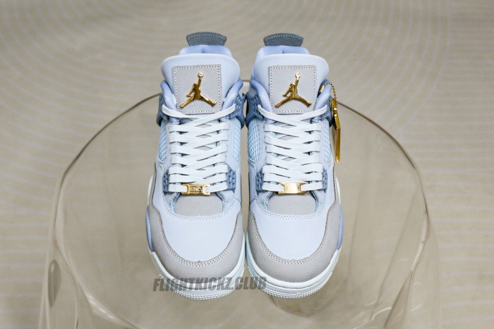 Air Jordan 4 UNC University Blue PE 2025 (A1)