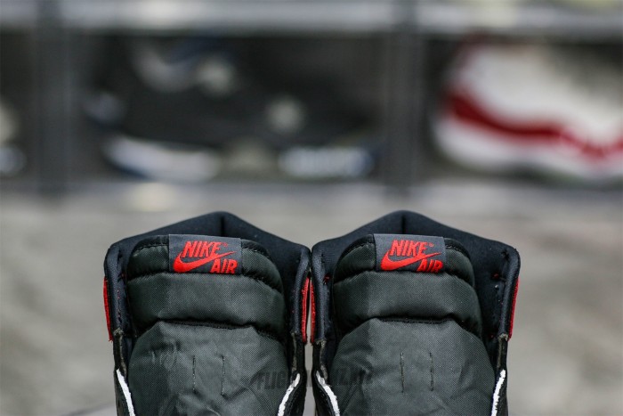 Air Jordan 1  Retro High OG Black Toe Reimagined（A1）