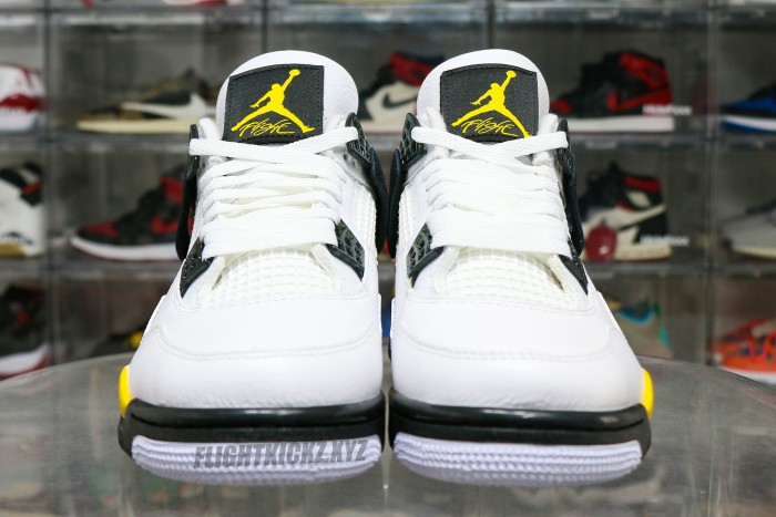 Jordan 4 Retro Tour Yellow / Rare Air 2026
